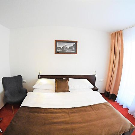 Alexandra Sport Hotel ปูโฮ ภายนอก รูปภาพ